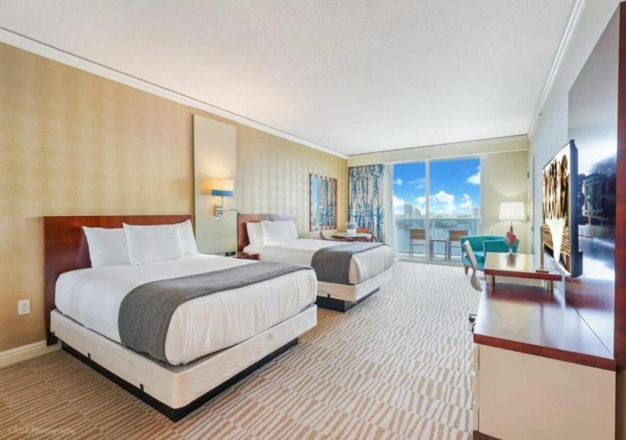 מיאמי ביץ' 21St Floor Luxury Suite At Trump Int Resort מראה חיצוני תמונה